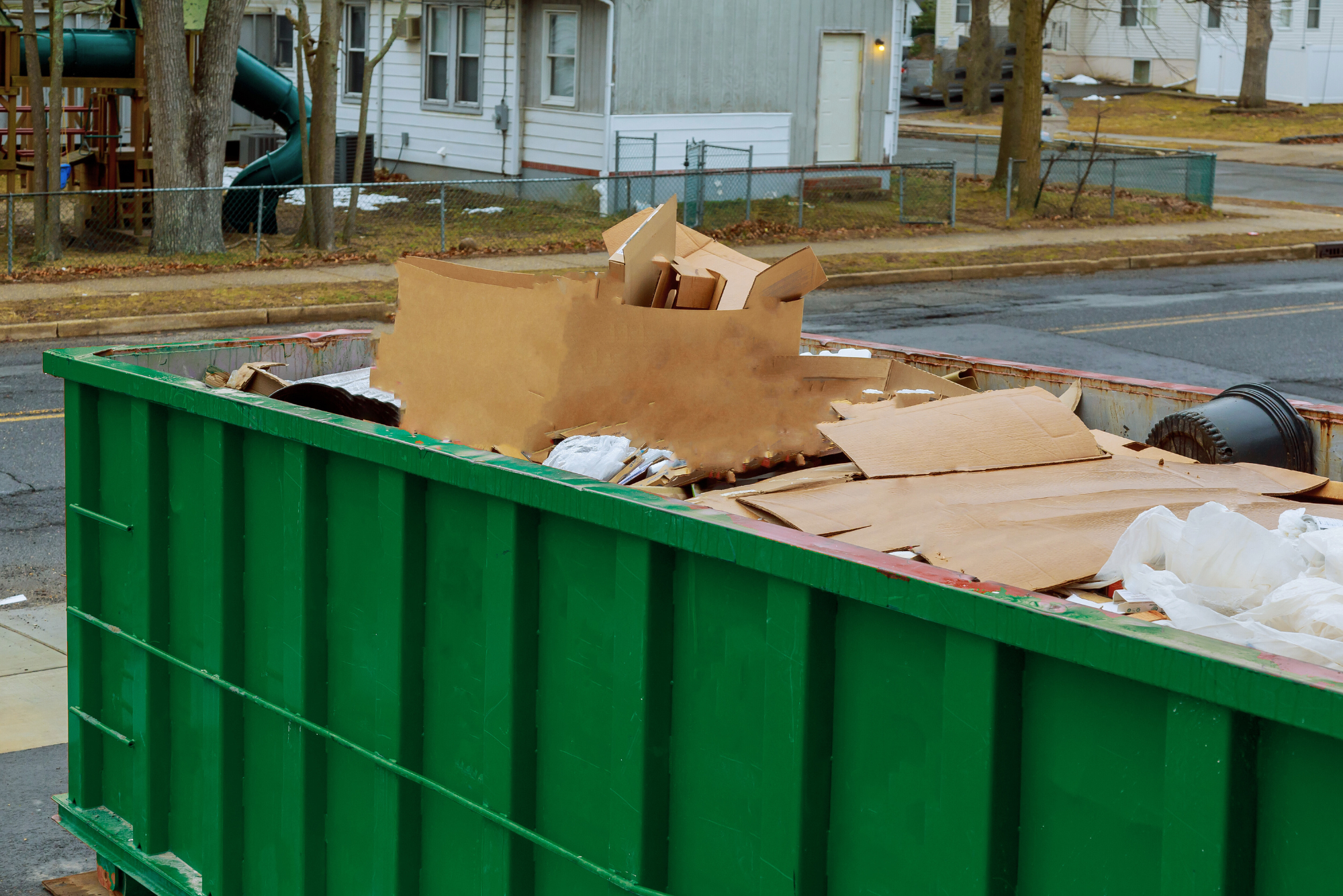 Maximizing Jobsite Efficiency: Scheduling Dumpsters Around Your Project Phases